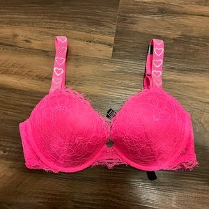 Victoria’s Secret Heart Push-up Bra